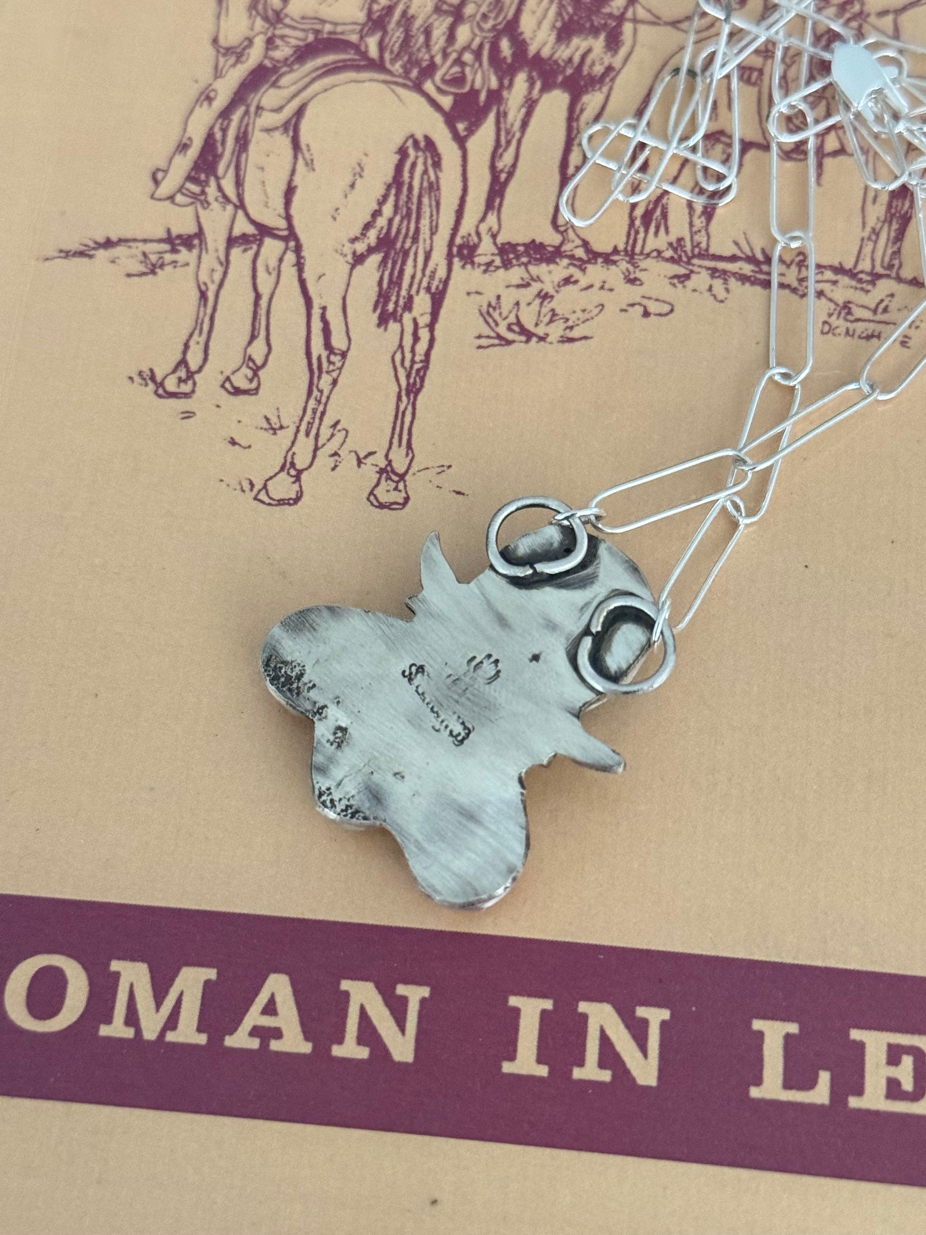 Golden Hills Turquoise/Pink Conch Cluster Paperclip Necklace